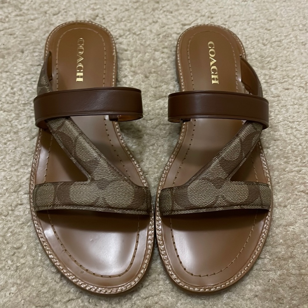 Coach Harlan Sig Sandals Size 11 B Color Khaki/Saddle